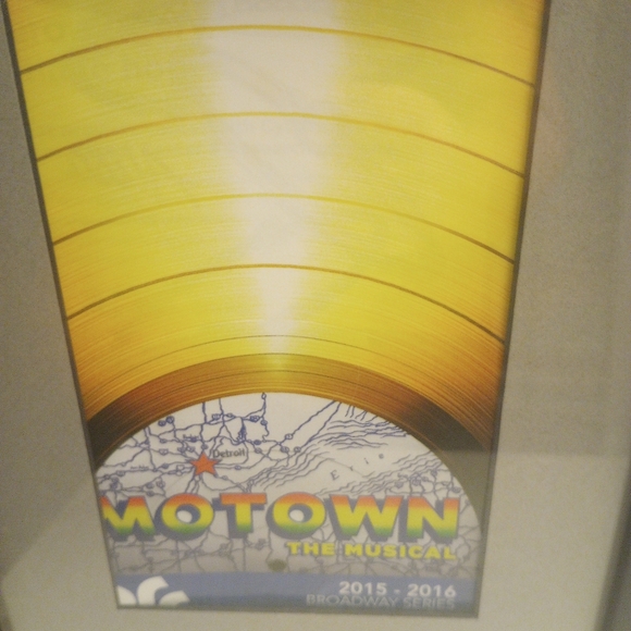 Motown The Musical Framed Playbill and Ticket Peace Center 2015/2016 - Picture 3 of 7